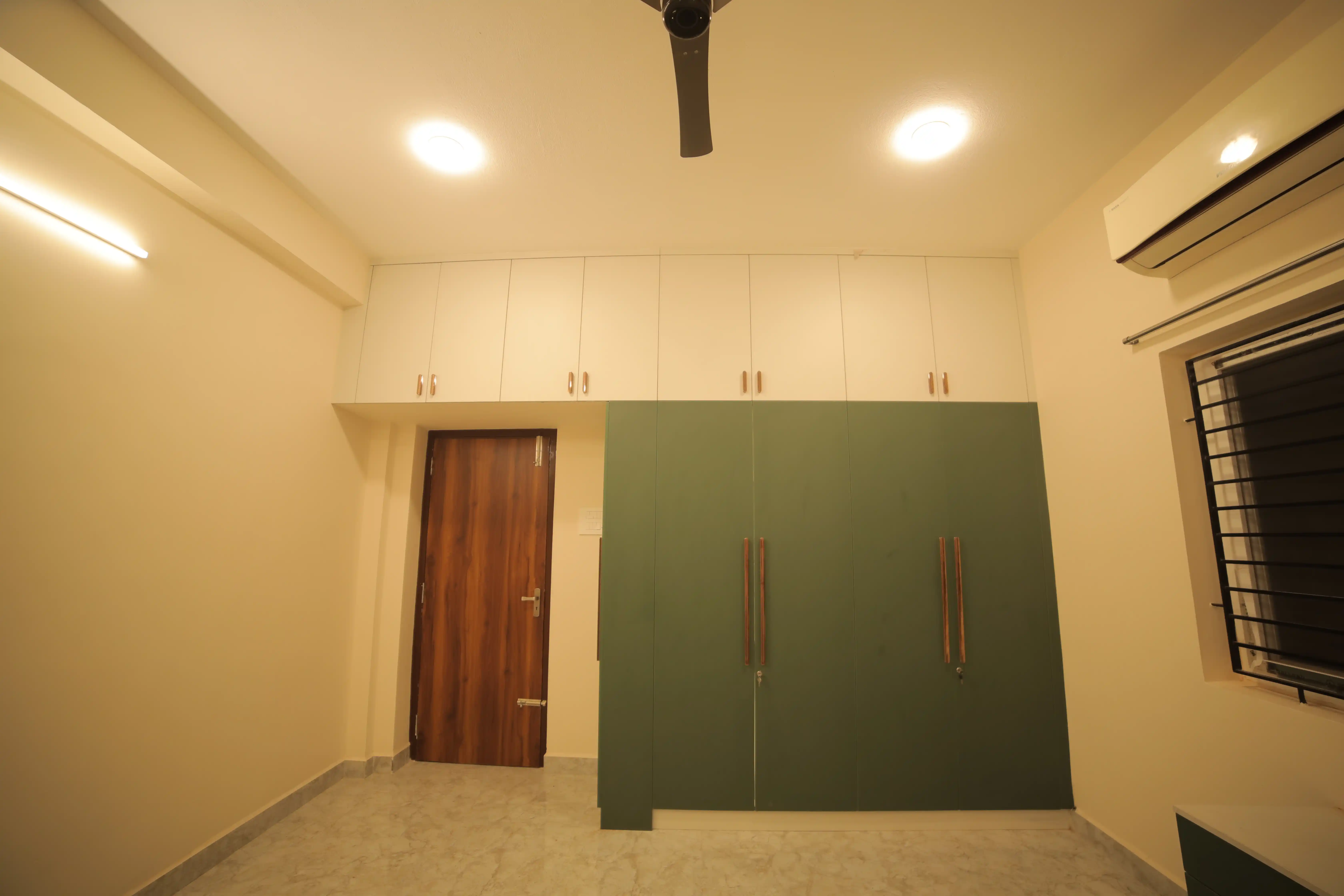 Bedroom storage and wall treatment detail
